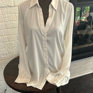 Ann Taylor cream button down blouse. Size Large. New